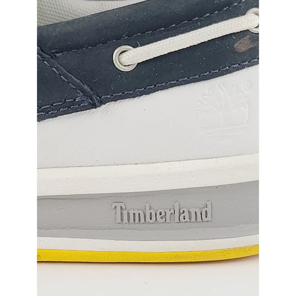 Timberland, Lace-Up Round Toe Leather Boat Shoes Men Size 10 White/Black/Yellow